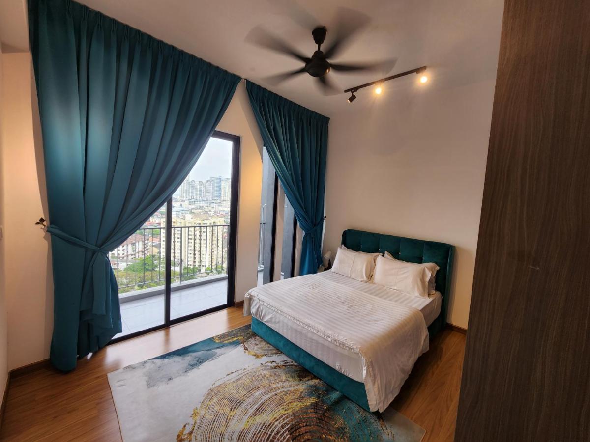 Beacon Executive Suite - Skypool Penang View Τζωρτζ Τάουν Εξωτερικό φωτογραφία