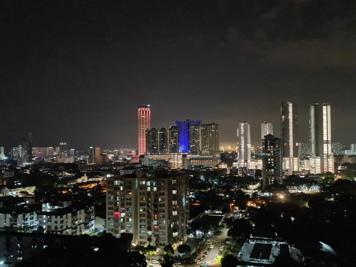 Beacon Executive Suite - Skypool Penang View Τζωρτζ Τάουν Εξωτερικό φωτογραφία