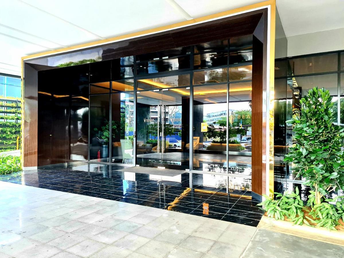 Beacon Executive Suite - Skypool Penang View Τζωρτζ Τάουν Εξωτερικό φωτογραφία