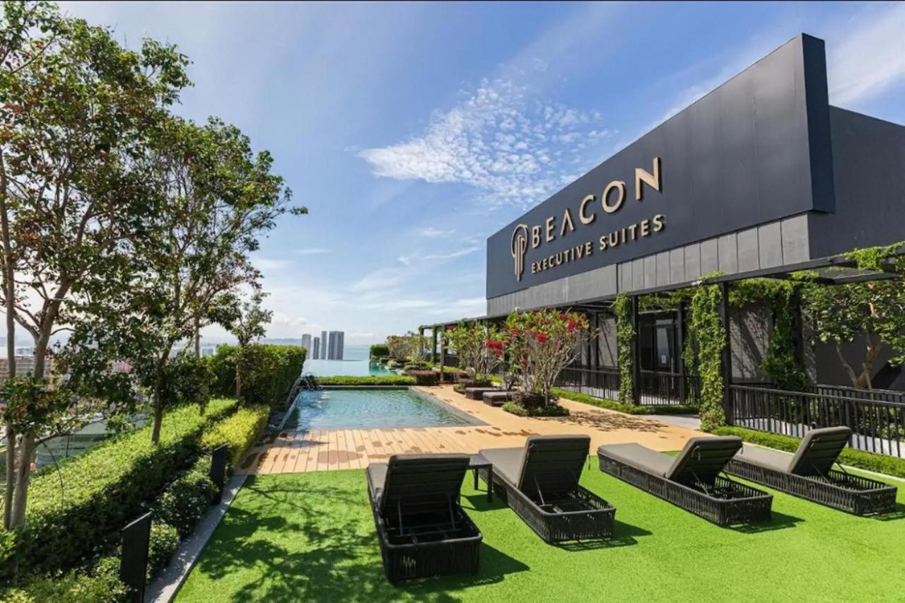 Beacon Executive Suite - Skypool Penang View Τζωρτζ Τάουν Εξωτερικό φωτογραφία