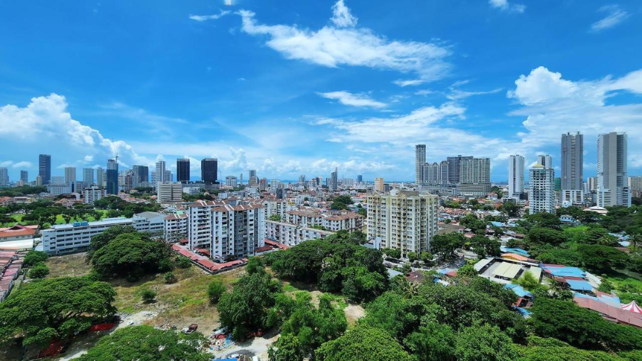 Beacon Executive Suite - Skypool Penang View Τζωρτζ Τάουν Εξωτερικό φωτογραφία