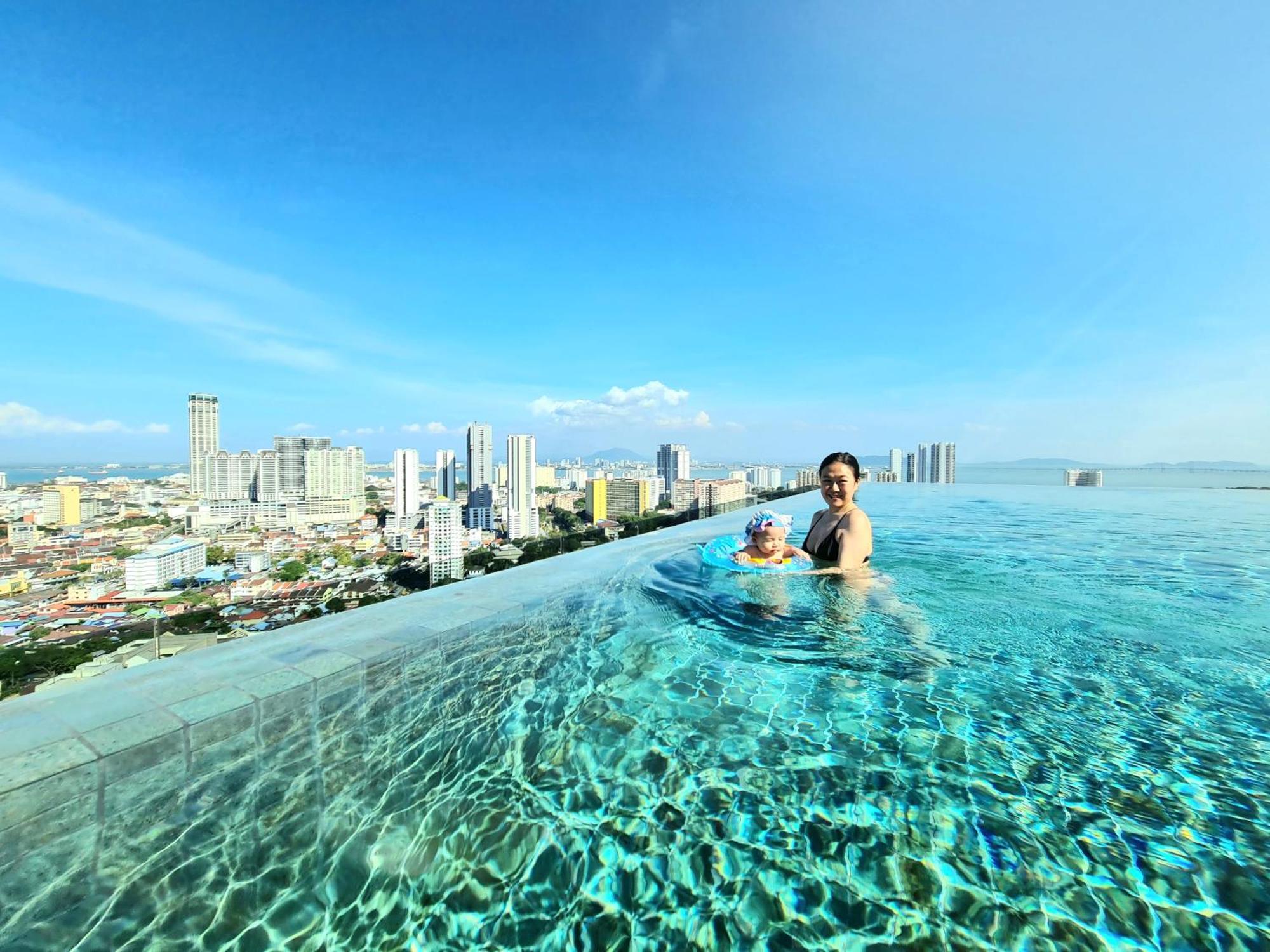 Beacon Executive Suite - Skypool Penang View Τζωρτζ Τάουν Εξωτερικό φωτογραφία