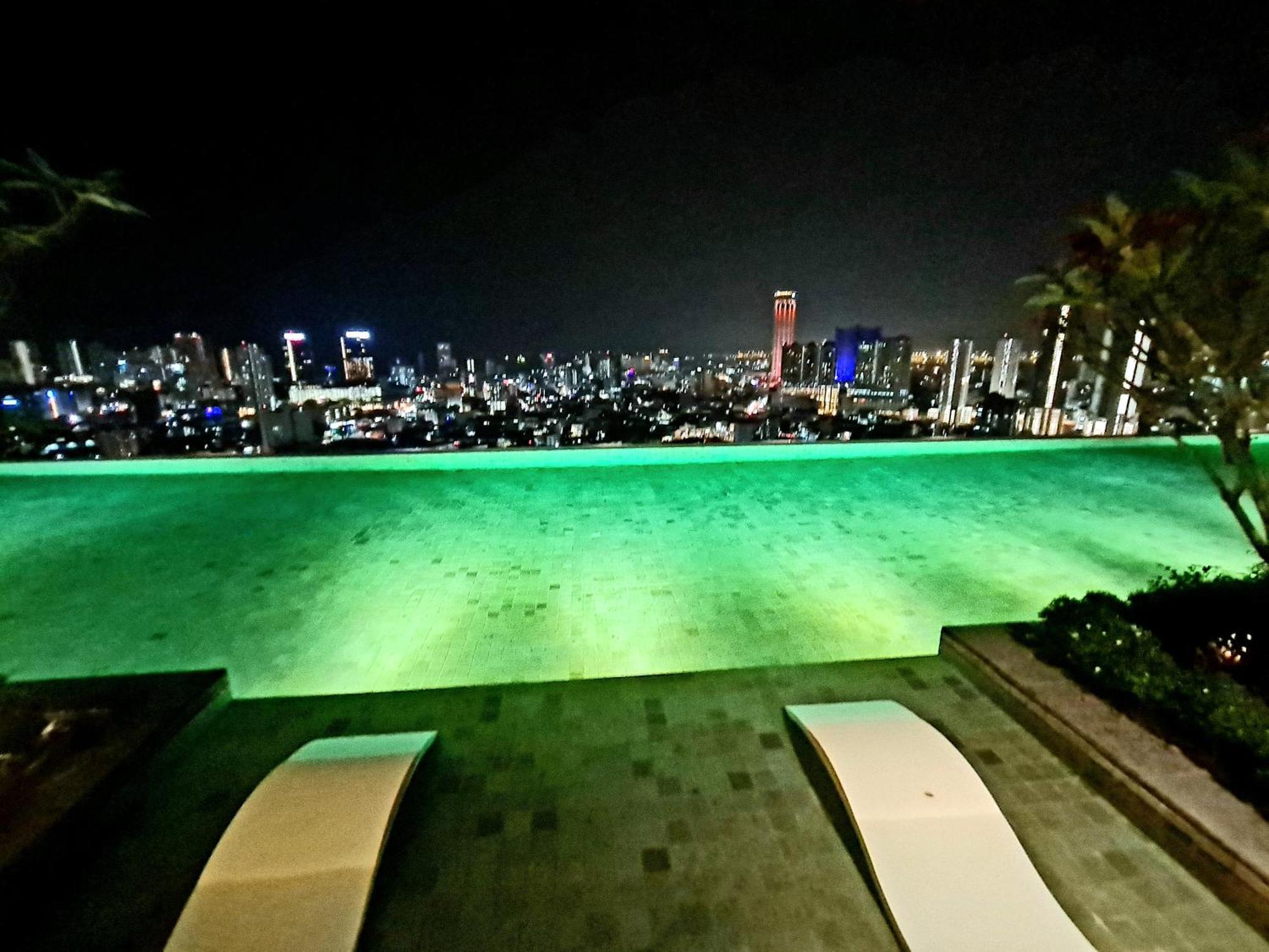 Beacon Executive Suite - Skypool Penang View Τζωρτζ Τάουν Εξωτερικό φωτογραφία