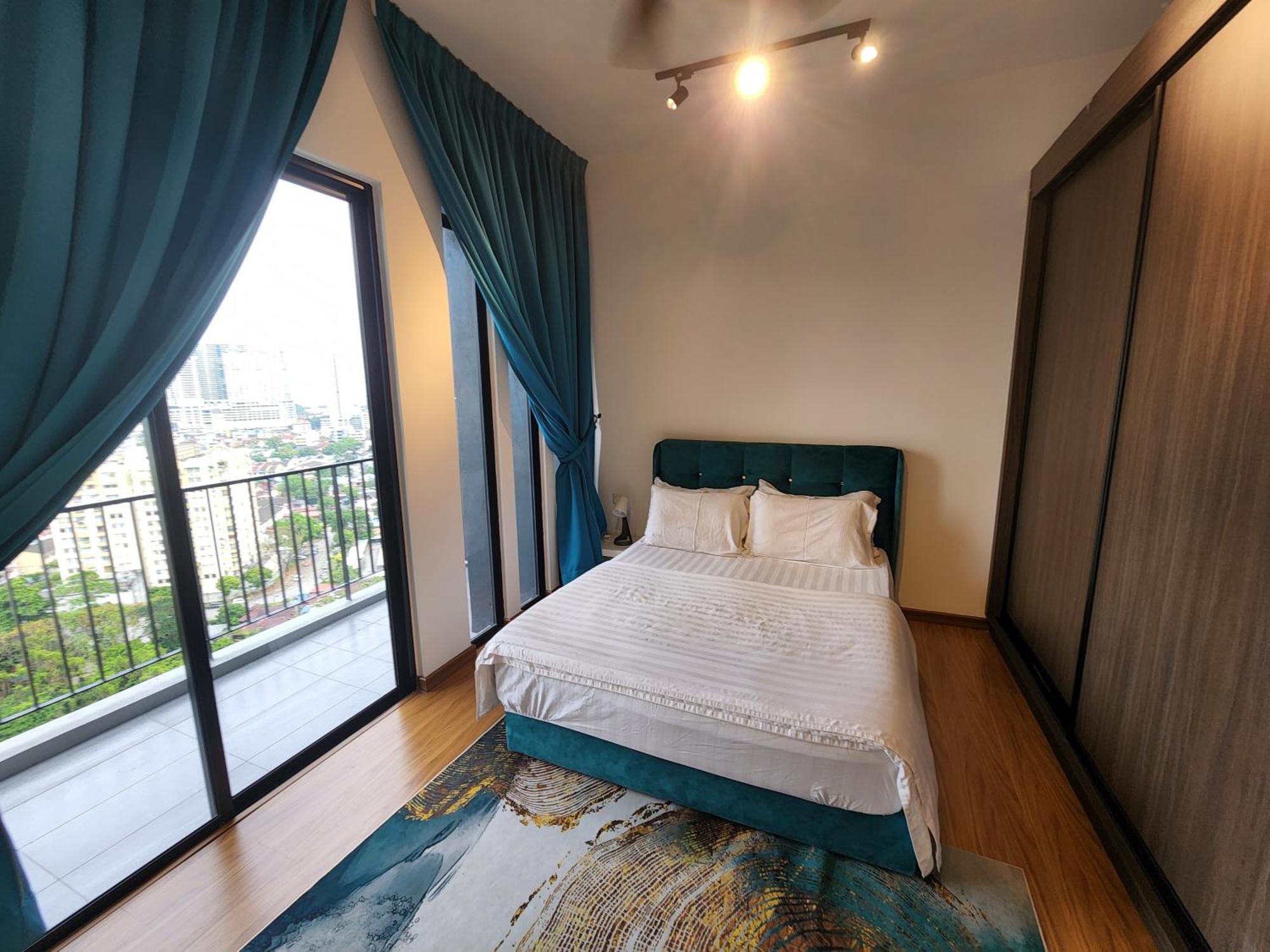 Beacon Executive Suite - Skypool Penang View Τζωρτζ Τάουν Εξωτερικό φωτογραφία